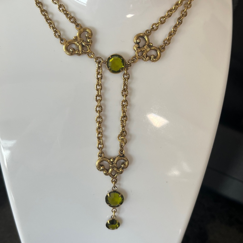 Vintage Rhinestone Necklace - Picture 2 of 4